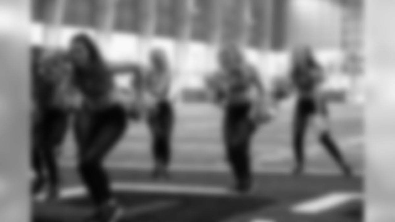 1909019_TR_FieldRehearsal_024