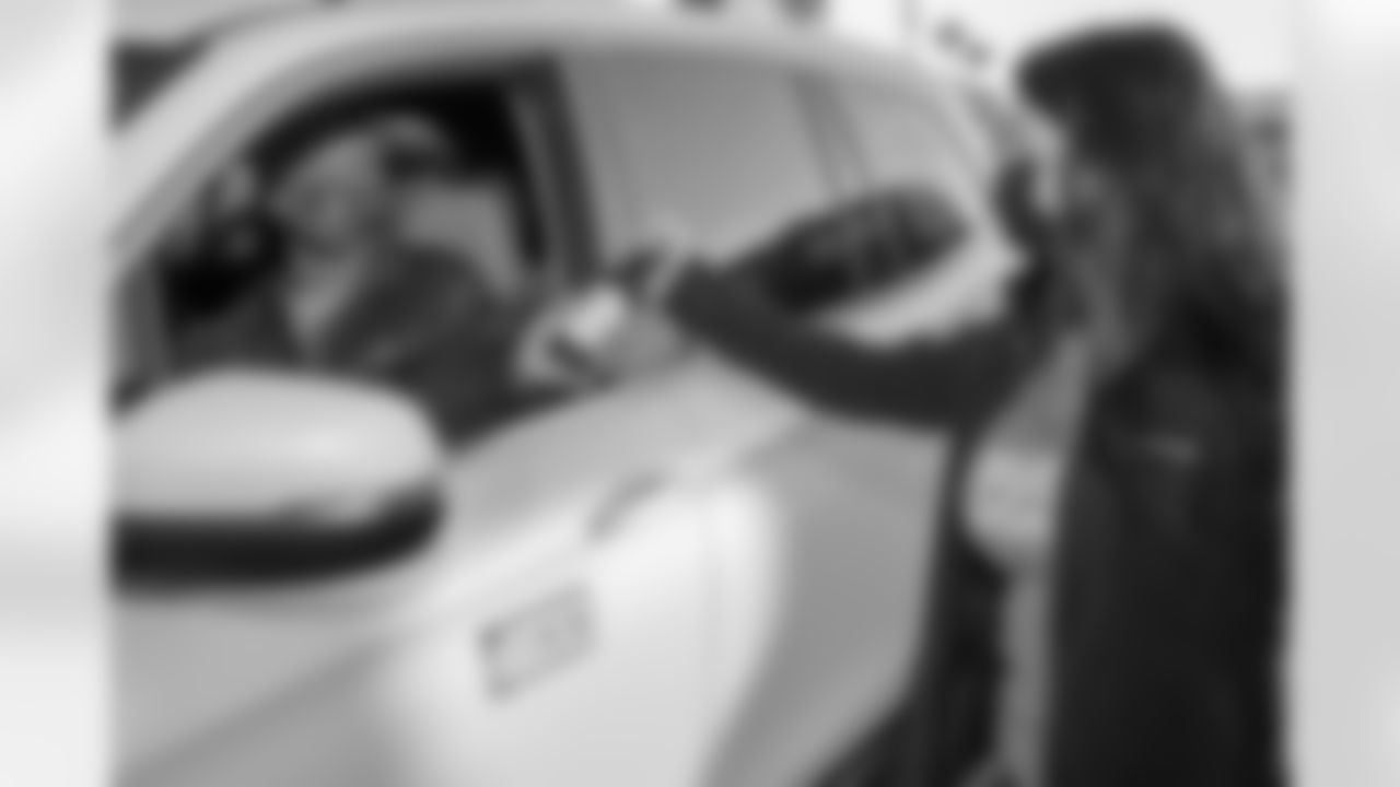210122_MC_Drive_Through_057