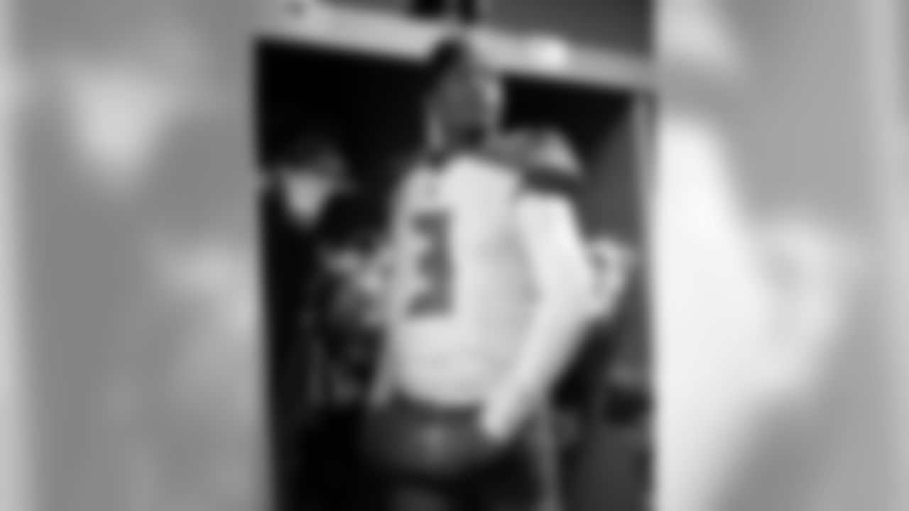 QB Jameis Winston