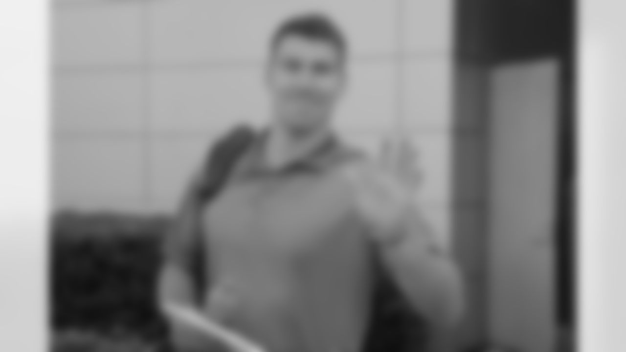 TE Cameron Brate