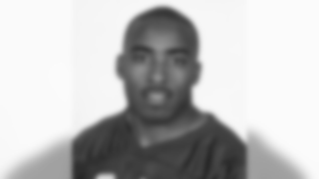 The Bucs drafted Ronde Barber in the thirs round of the 1997 NFL Draft with the 66th overall pick. Here is a young Ronde's first headshot with the team when he arrived for rookie minicamp.