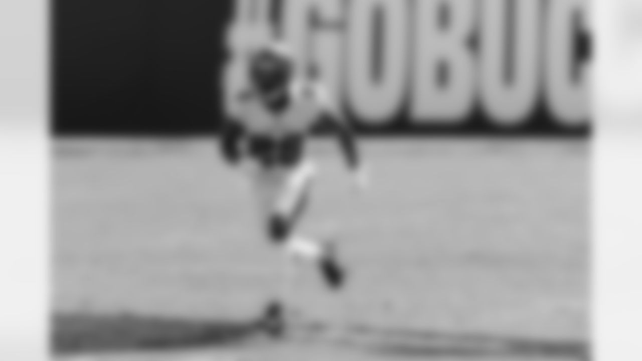 CB Ryan Smith