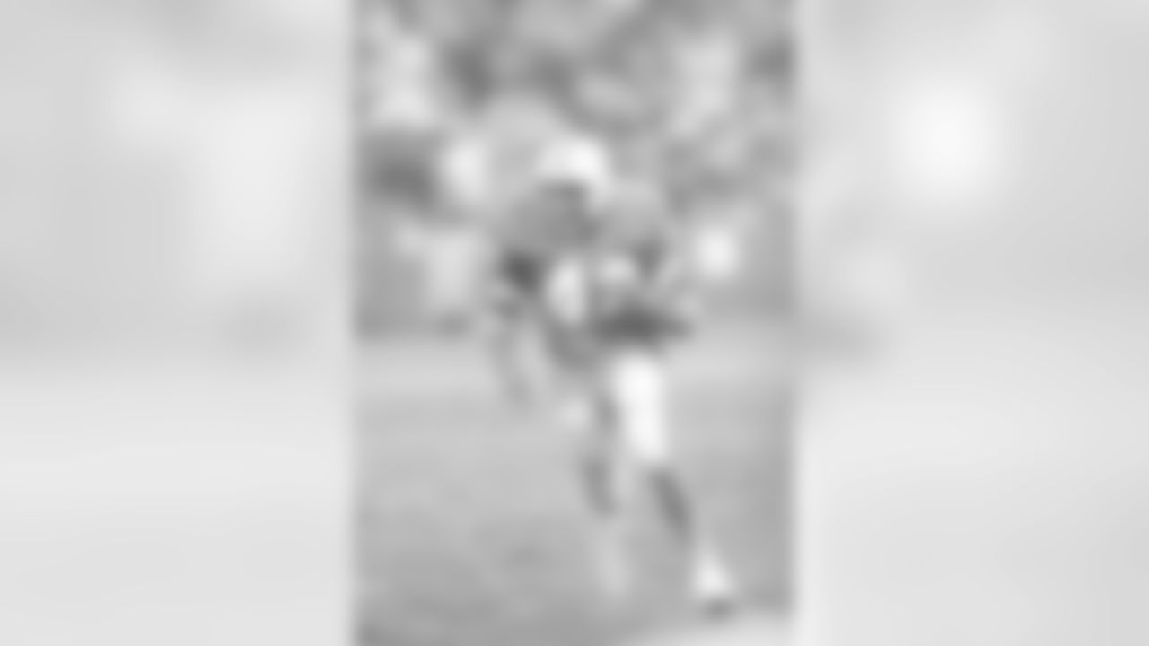 Dec. 16 1979, W 3-0