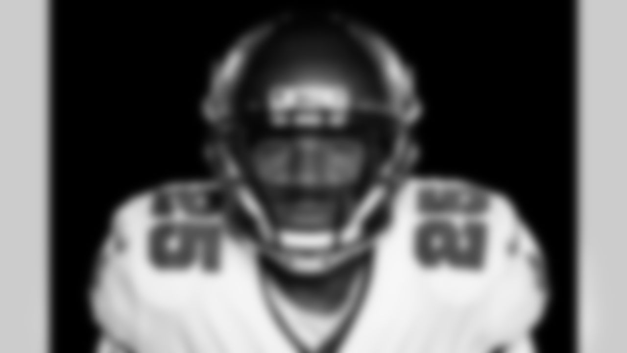 TAMPA, FL - June 07, 2021 - Running Back Giovani Bernard #25 of the Tampa Bay Buccaneers during 2021 Asset Shoot. Photo By Kyle Zedaker/Tampa Bay Buccaneers