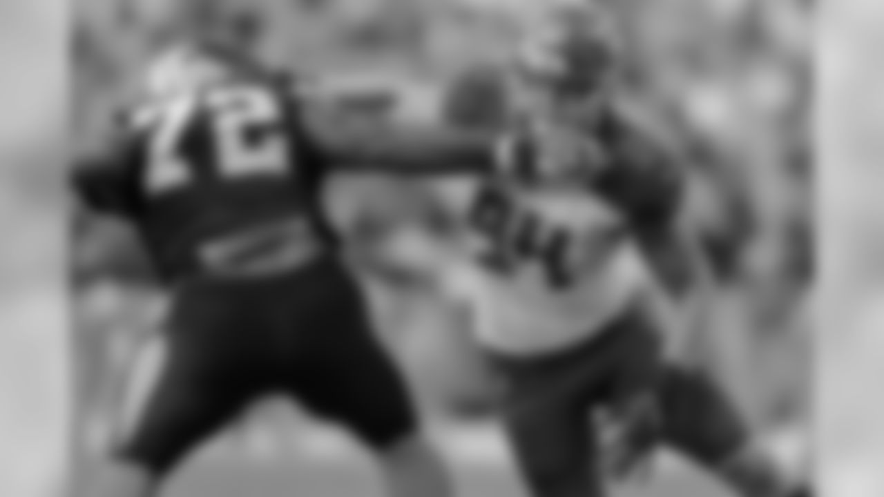 181104_MC_Bucs_Panthers_1987