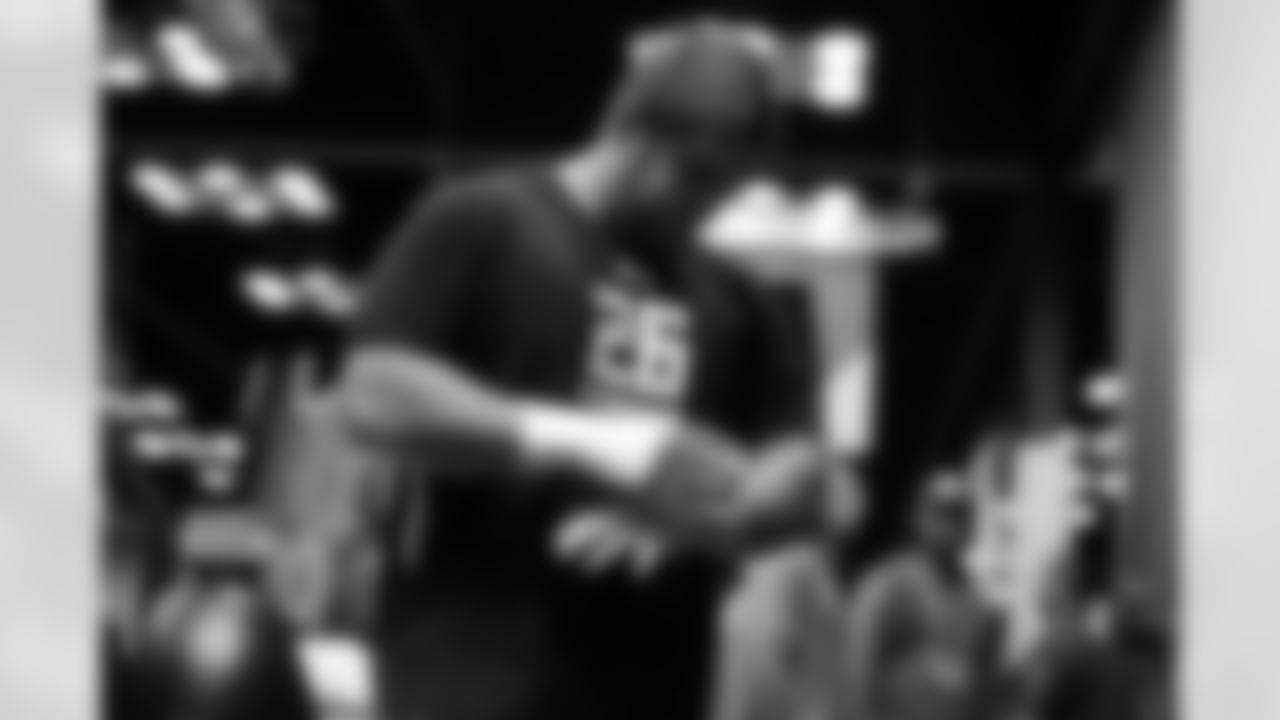 T-3. OG Forrest Lamp, Western Kentucky - 34 reps