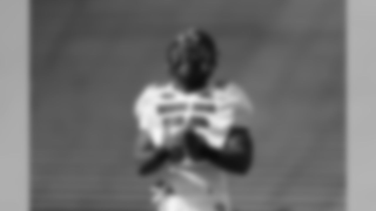 DE Carroll Phillips, Illinois