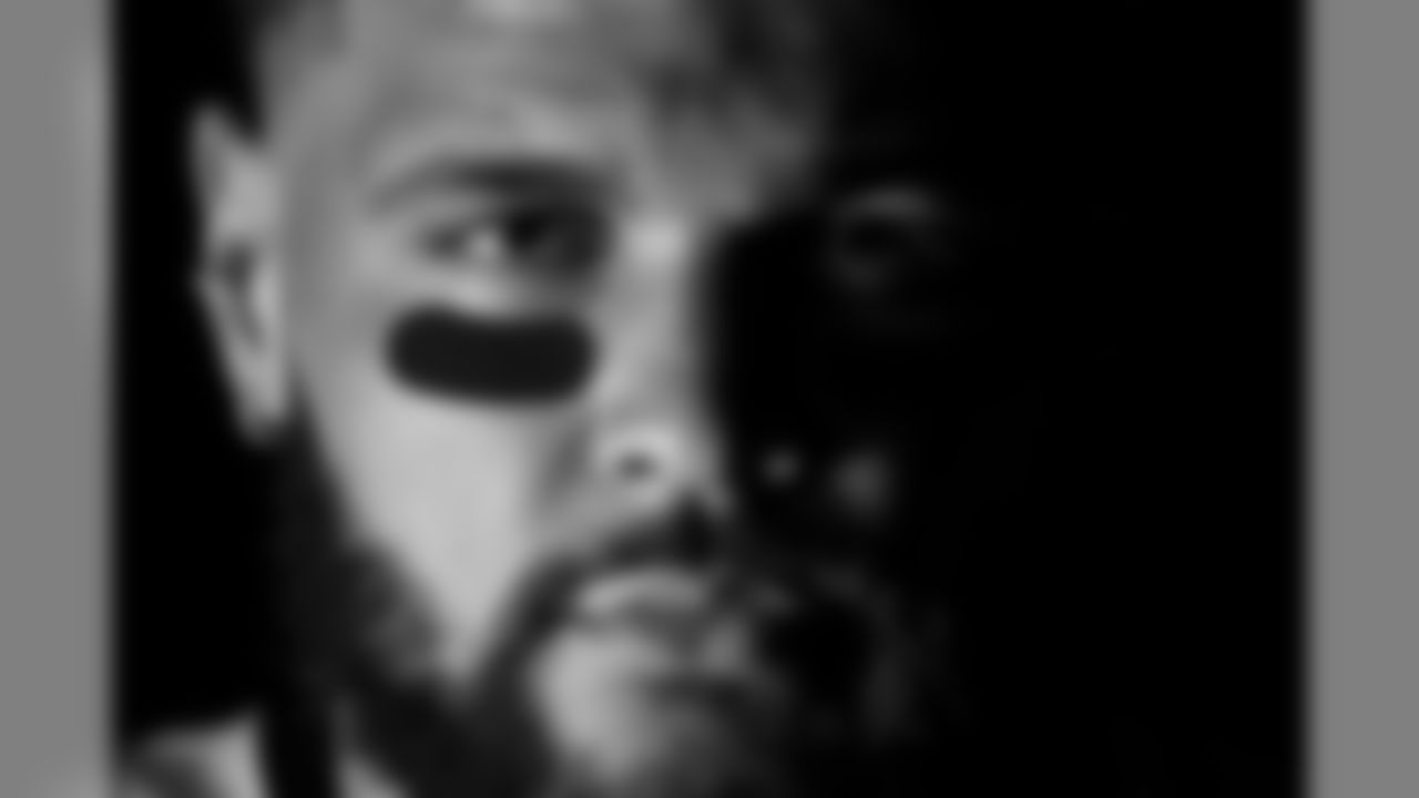 TAMPA, FL - MAY 27, 2020 - Wide receiver Mike Evans #13 of the Tampa Bay Buccaneers during an asset shoot. Photo By Tori Richman/Tampa Bay Buccaneers