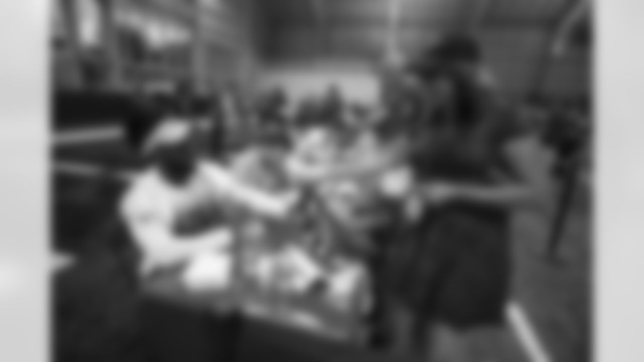 180810_KZ_AutographSigning_0060