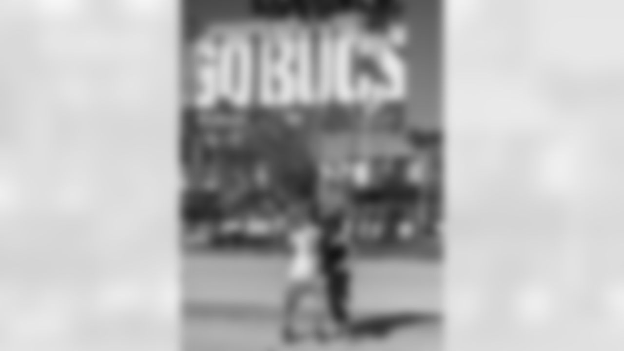 101601962_6589a4f1-c8a7-4119-a5a6-dea5172611ae