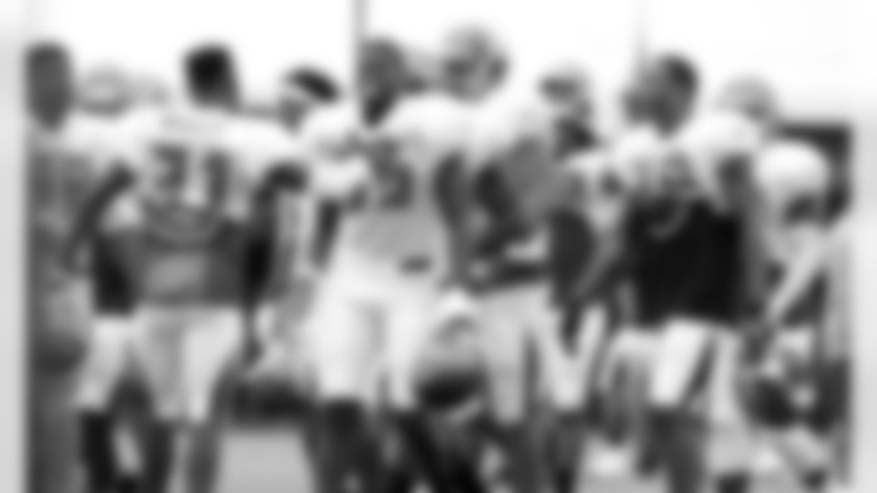 31 S Major Wright and #95 DE Howard Jones