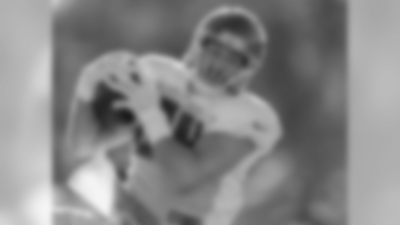84 TE Cameron Brate