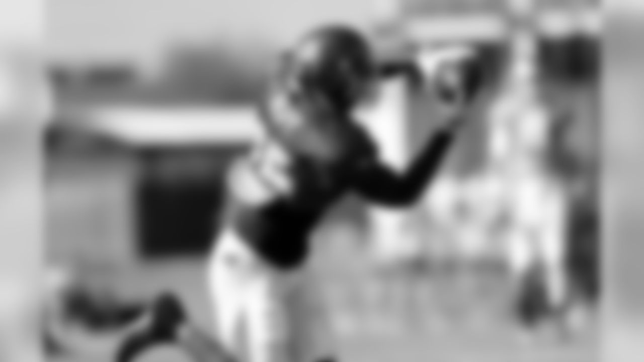 15 WR Josh Huff