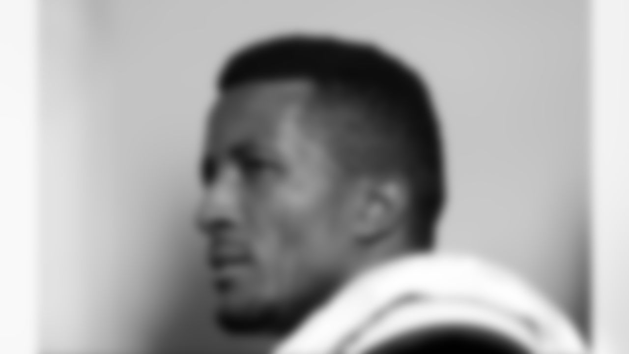 26 CB Josh Robinson