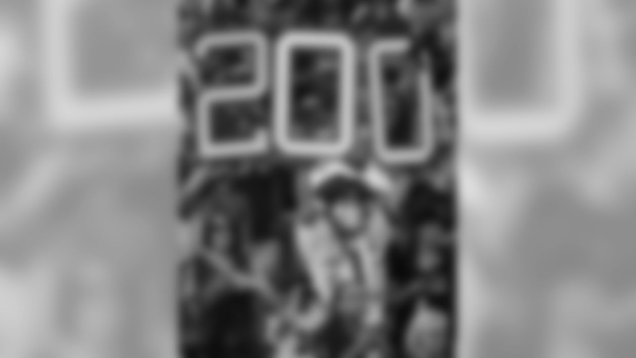Barber was honored for his 200th start with the Bucs, although he technically started at cornerback instead of his usual safety position.