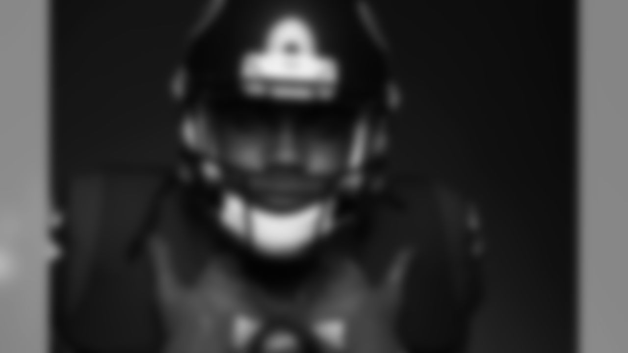 Houston Texans running back D'Onta Foreman poses for a portrait during the NFLPA Rookie Premiere on Saturday, May 20, 2017 in Los Angeles. (Ben Liebenberg/NFL)