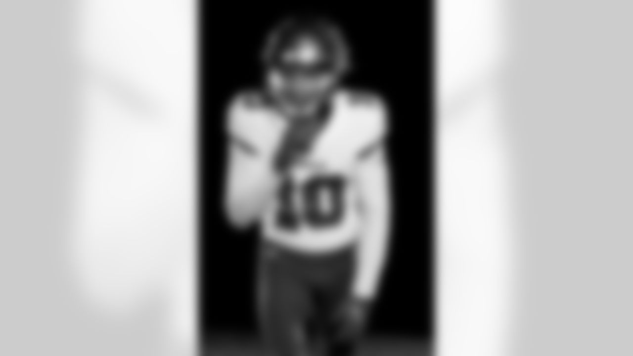 TAMPA, FL - June 06, 2021 - Wide Receiver Scotty Miller #10 of the Tampa Bay Buccaneers during 2021 Asset Shoot. Photo By Kyle Zedaker/Tampa Bay Buccaneers