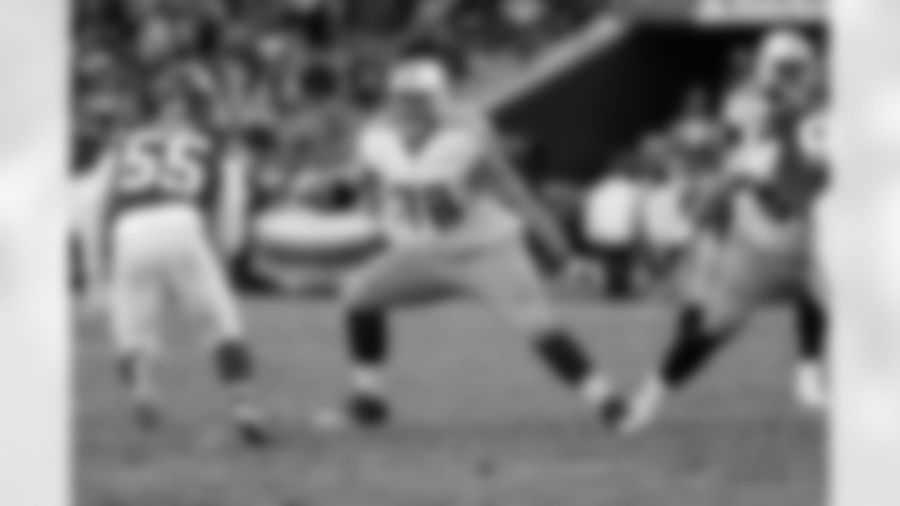 First Team RT: Jack Conklin (88.9)