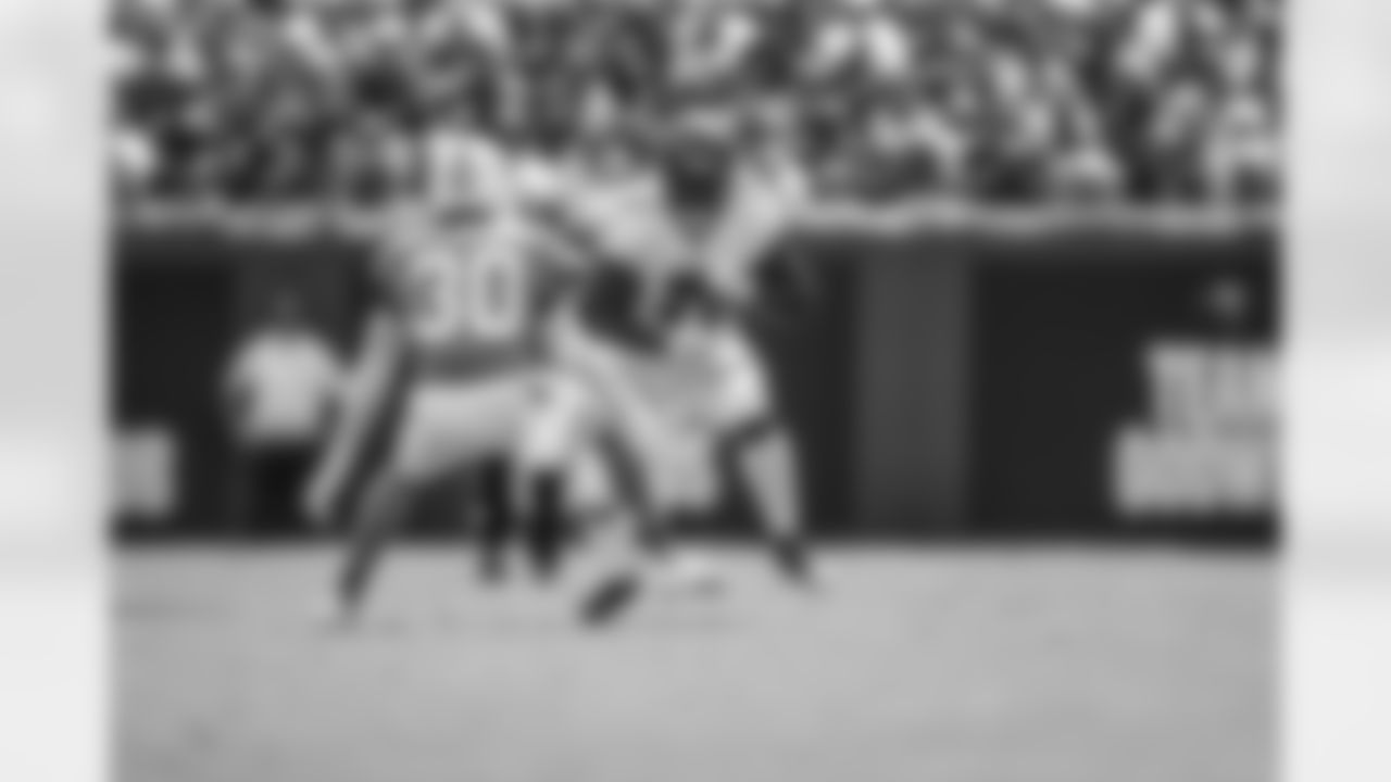 Dolphins vs. Bucs
