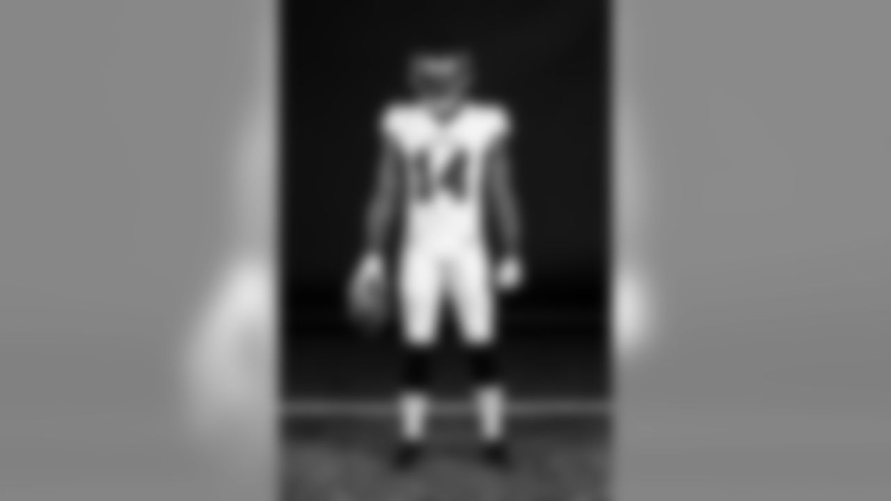 TAMPA, FL - Wide Receiver Chris Godwin #14 in the Buccaneers' new, white uniform. Photo by Tampa Bay Buccaneers