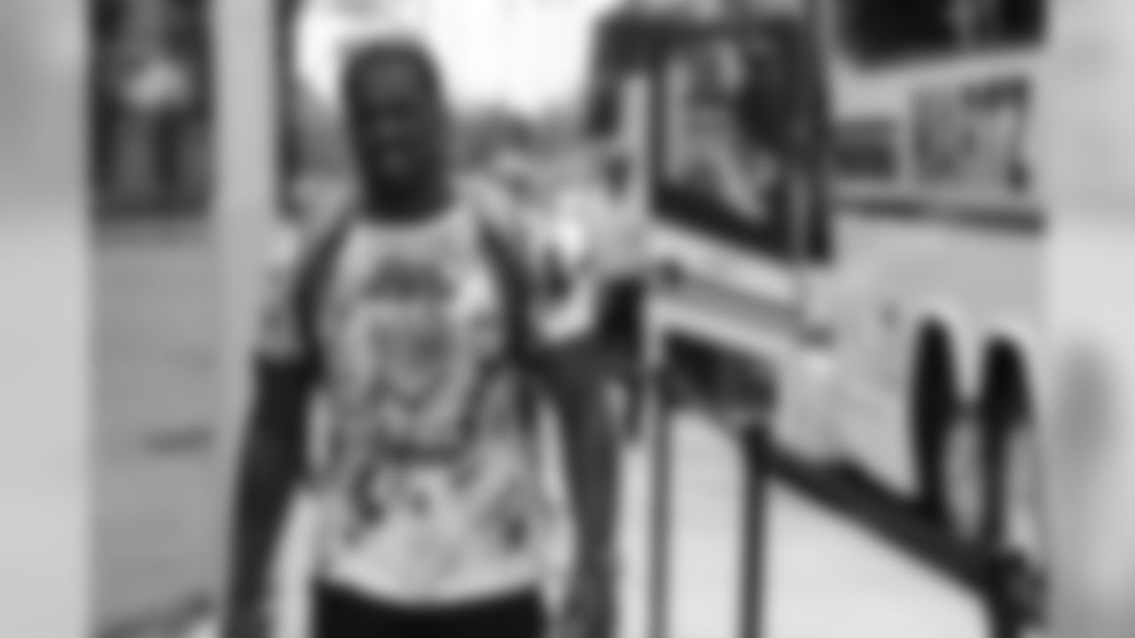 LB Lavonte David