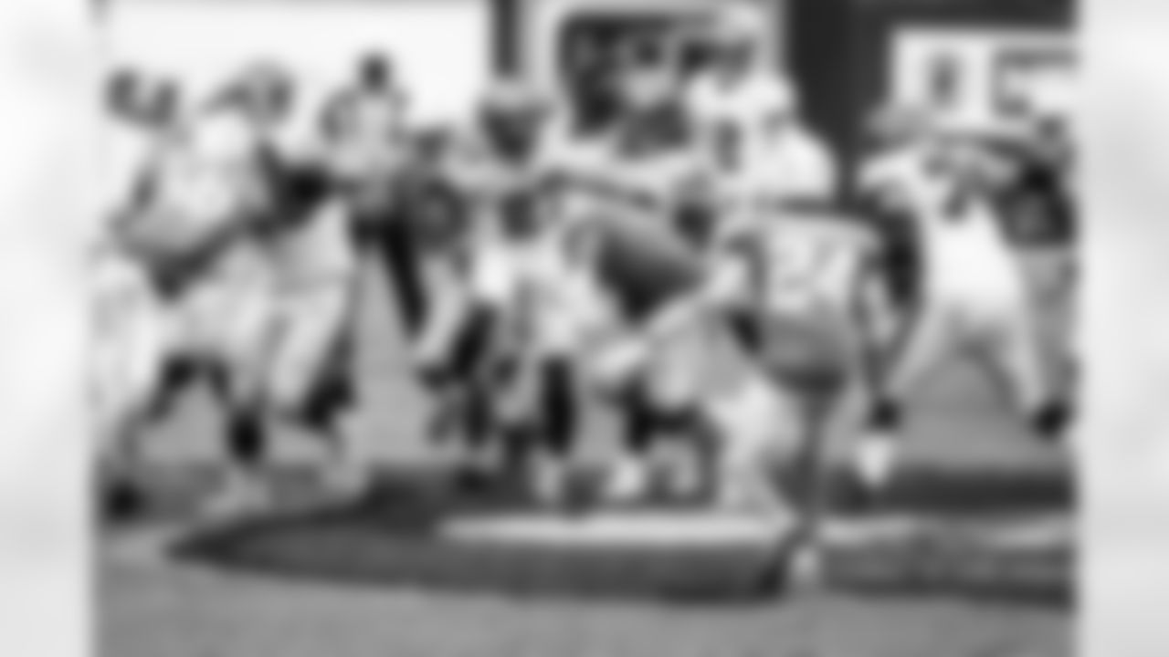 Chargers vs. Bucs