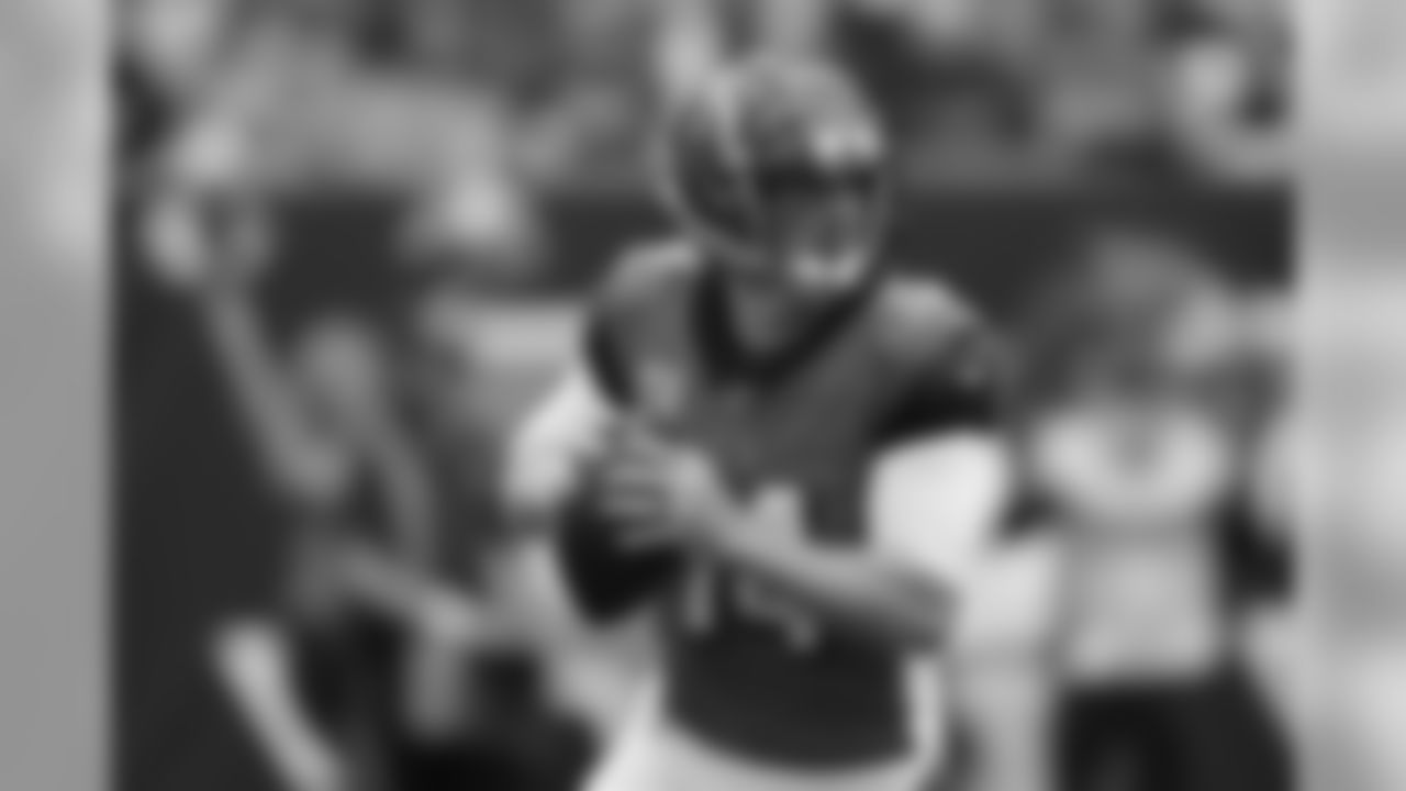 Cincinnati Bengals quarterback Andy Dalton looks to pass in the first half of an NFL football game against the Cardinals on Sunday.