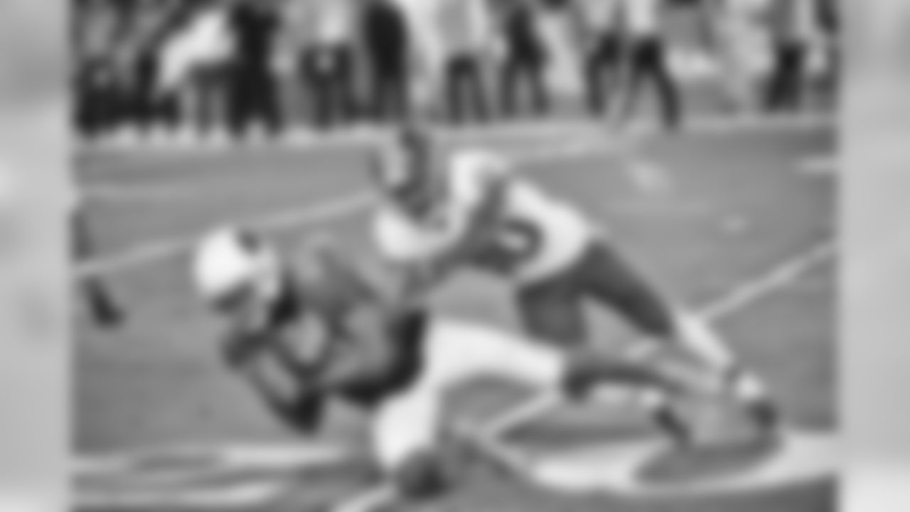 CB Patrick Peterson intercepts a pass against Washington