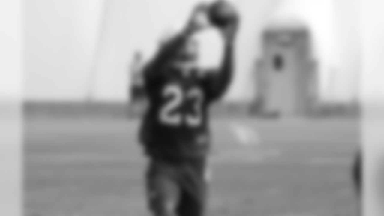 CB Sojourn Shelton