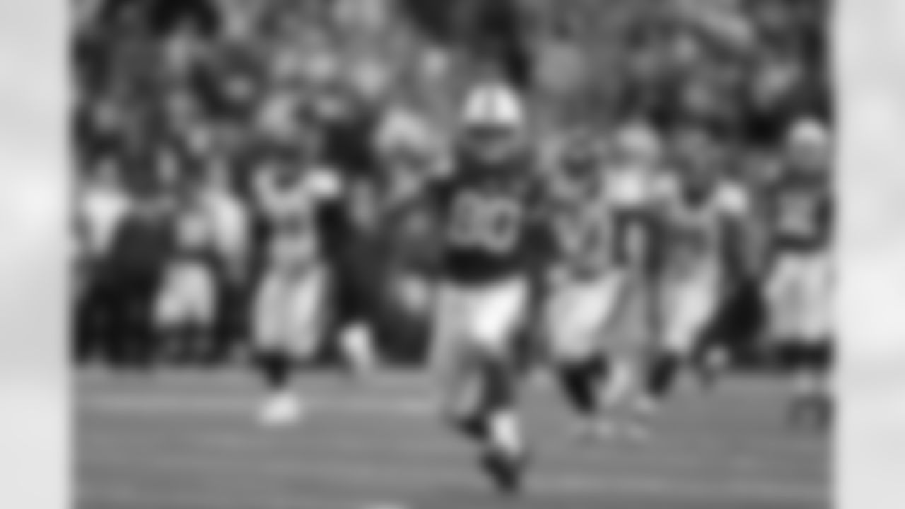 TE Coby Fleener
