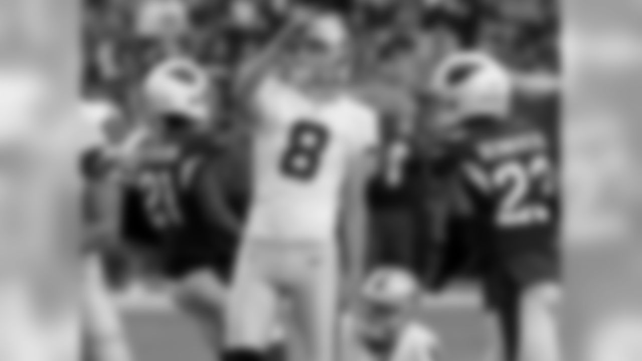 Oakland Raiders kicker Daniel Carlson (8) watches his 49-yard field goal split the uprights against the Arizona Cardinals during the second half of an NFL football game, Sunday, Nov. 18, 2018, in Glendale, Ariz.