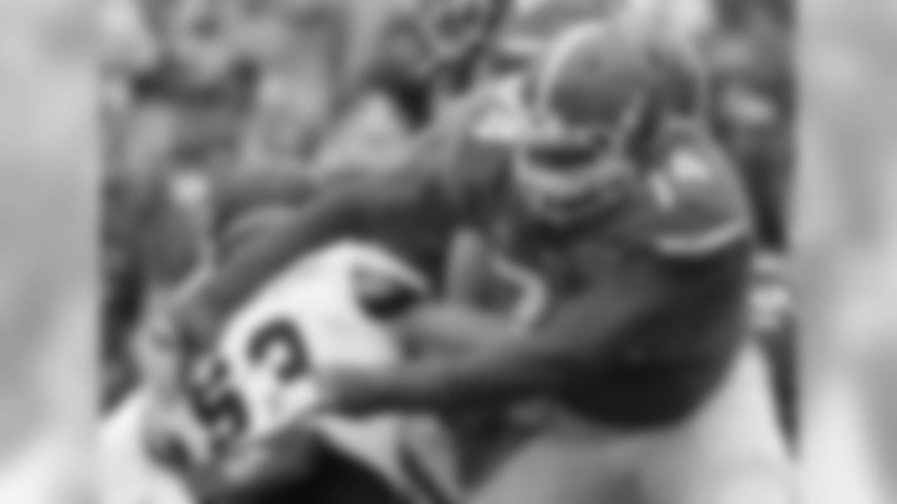 Florida T Trenton Brown: Projected seventh-rounder