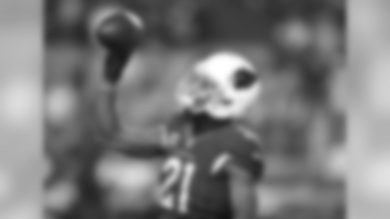 CB Patrick Peterson before the game