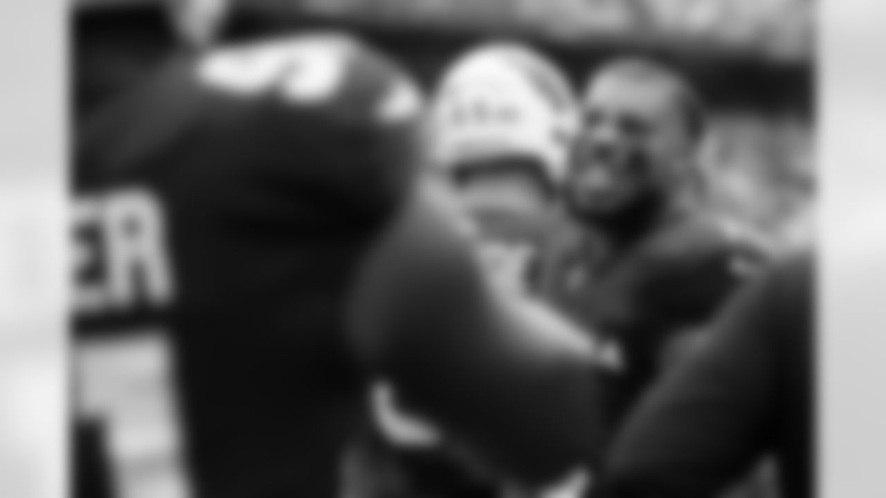 Arizona Cardinals linebacker Josh Woods (10) during the Week 1 regular season game between the Arizona Cardinals and the Washington Commanders on Sunday, Sep 10, 2023 in Landover, MD.