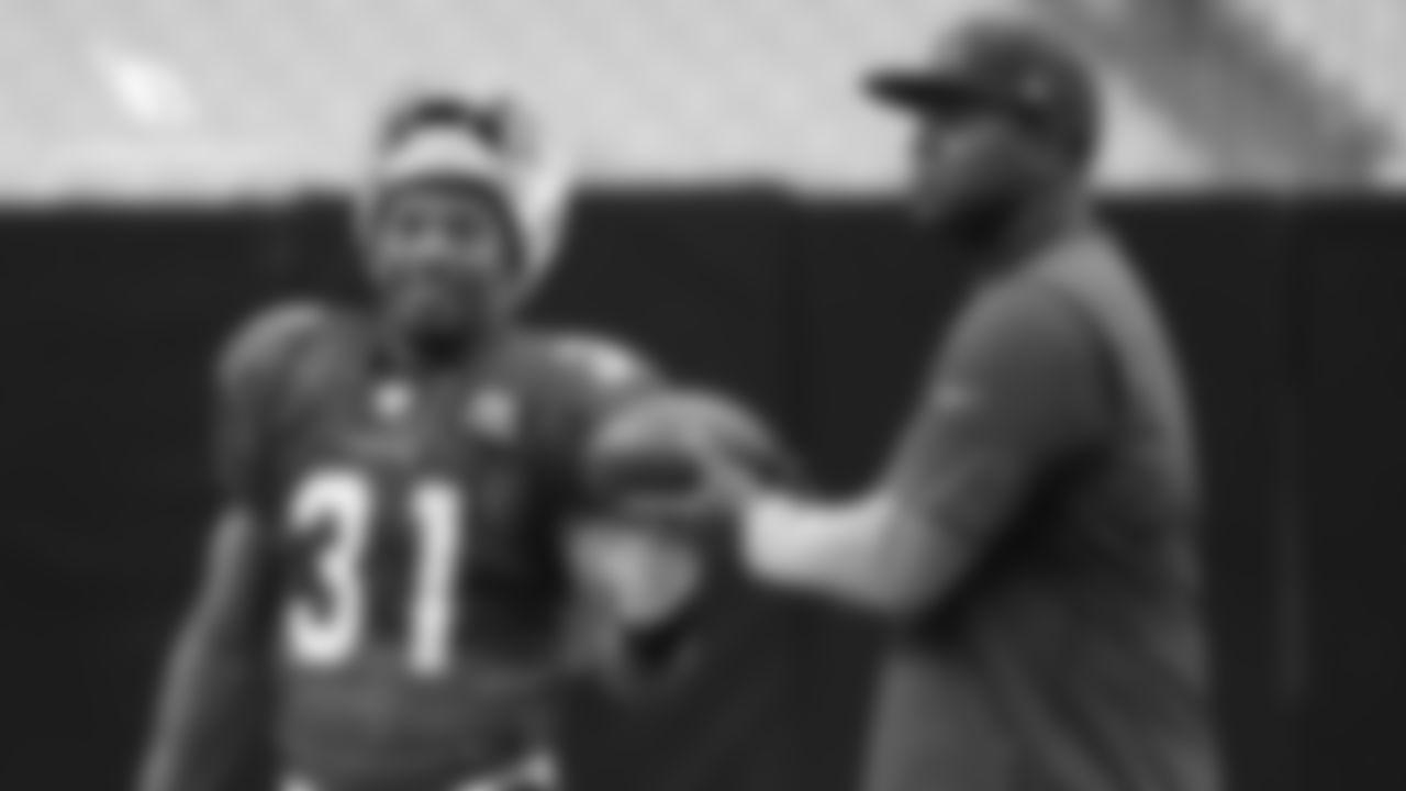 RB David Johnson (left) and QB coach Byron Leftwich