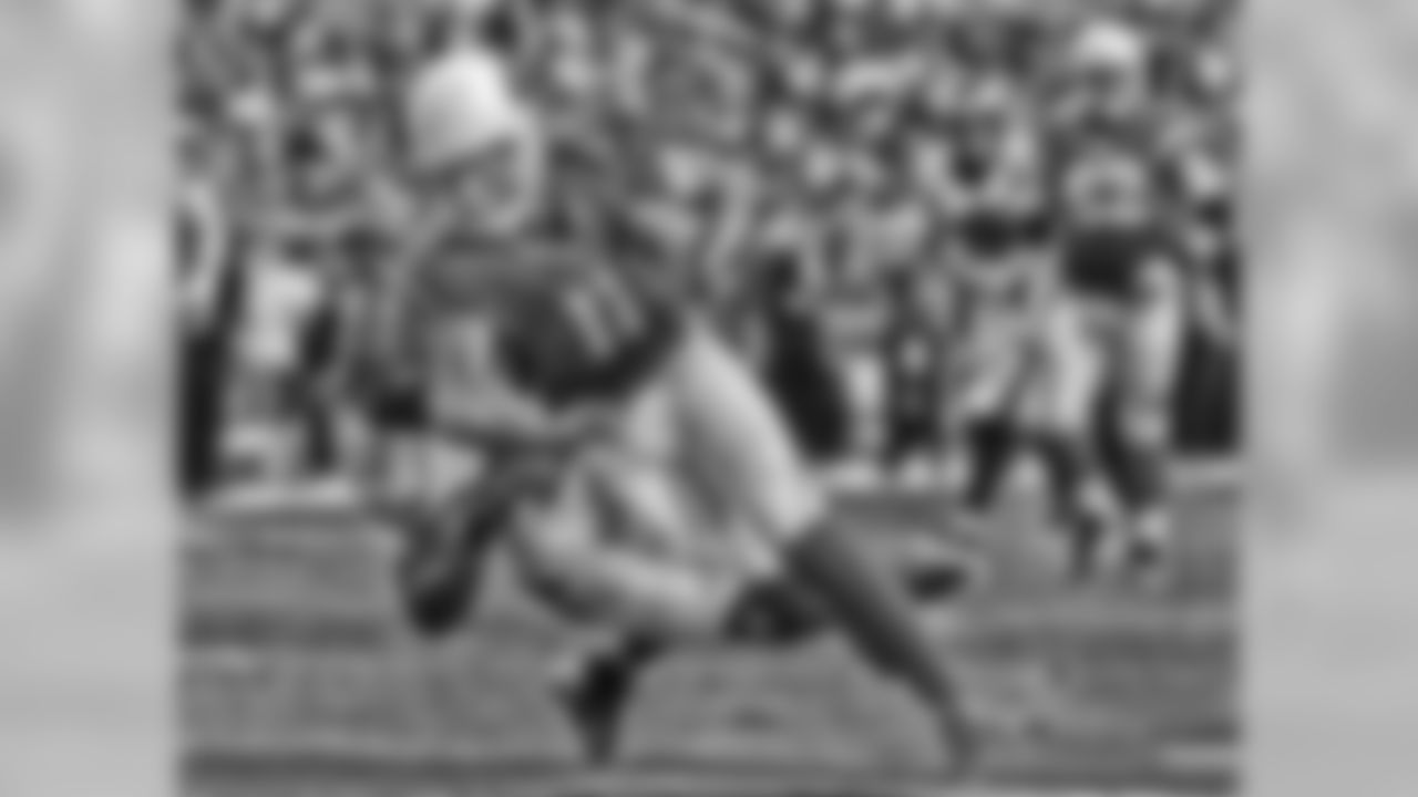 One of Fitzgerald's many touchdowns