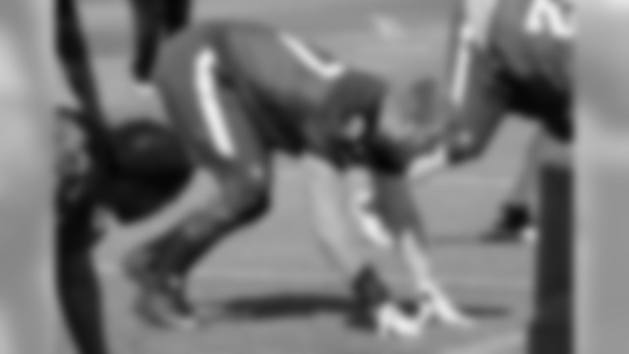 DT Josh Mauro