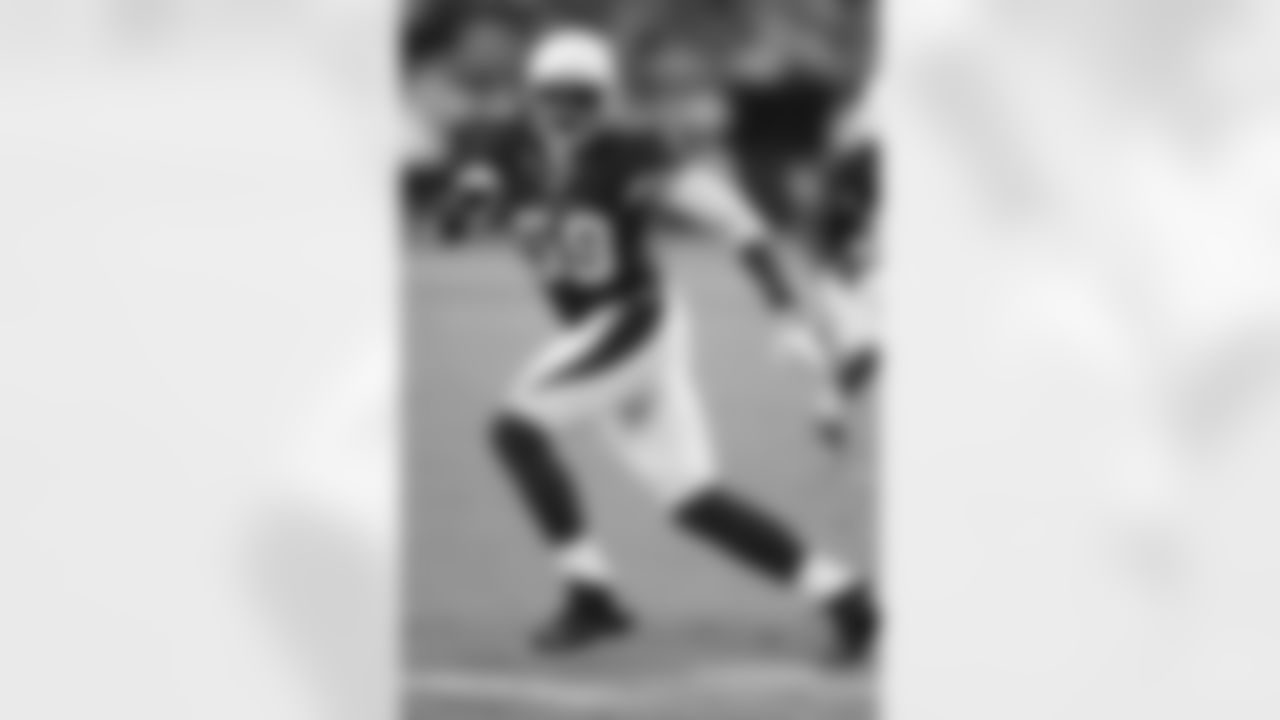 LB - Brandon Williams, Restricted