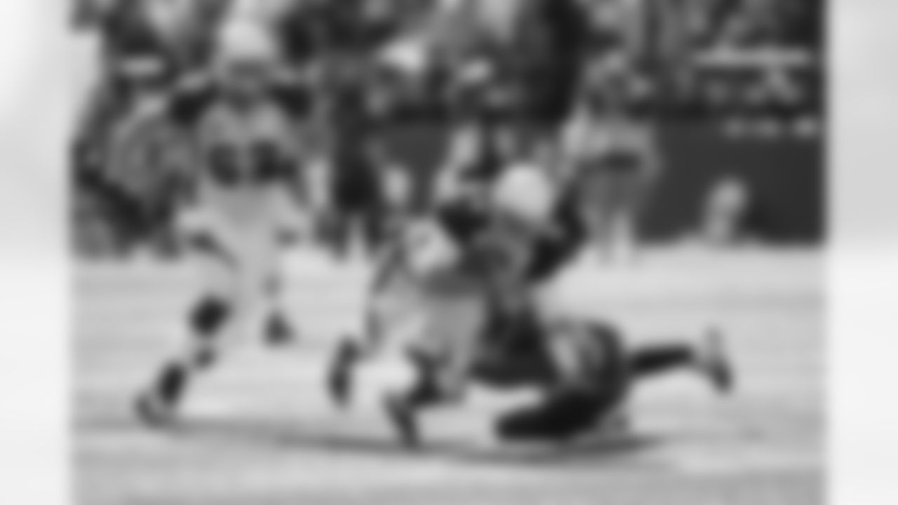 Kolb dives for the first down