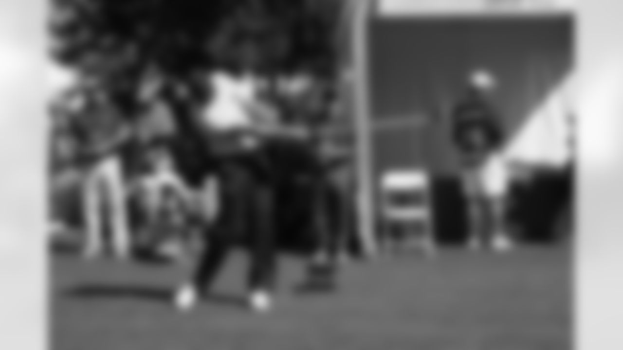 QB Carson Palmer