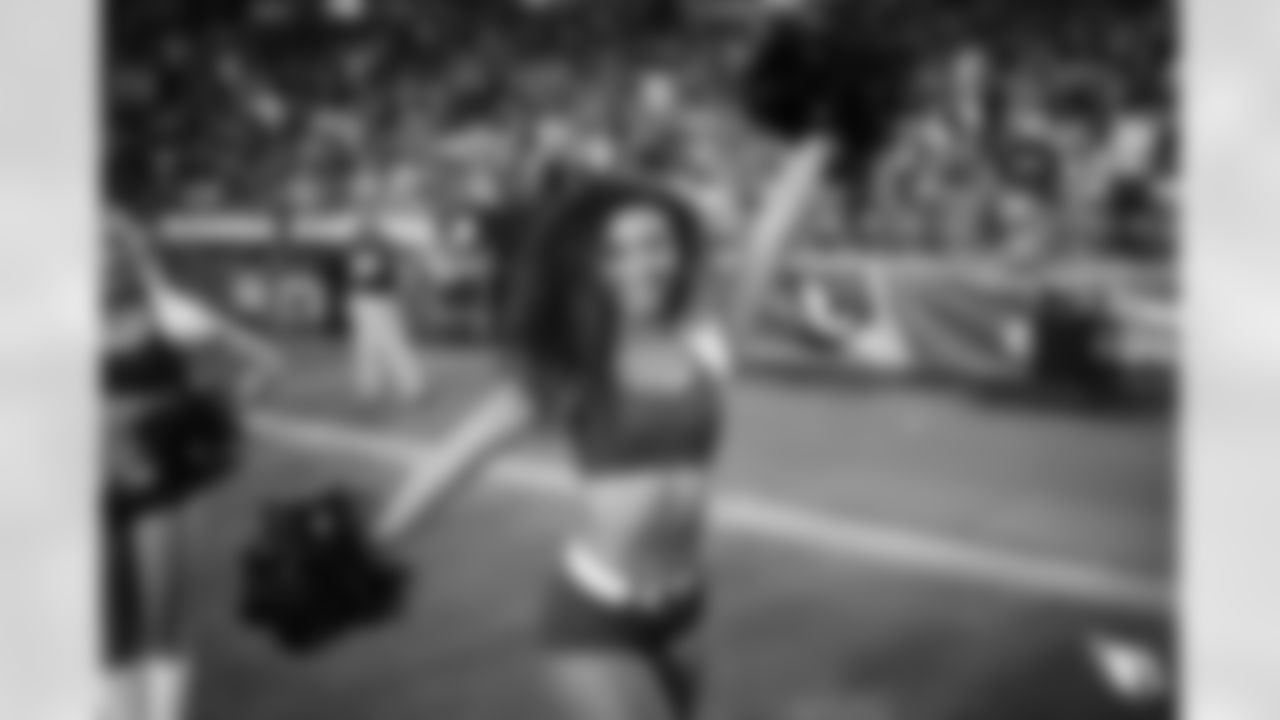 SEAHAWKS (57)