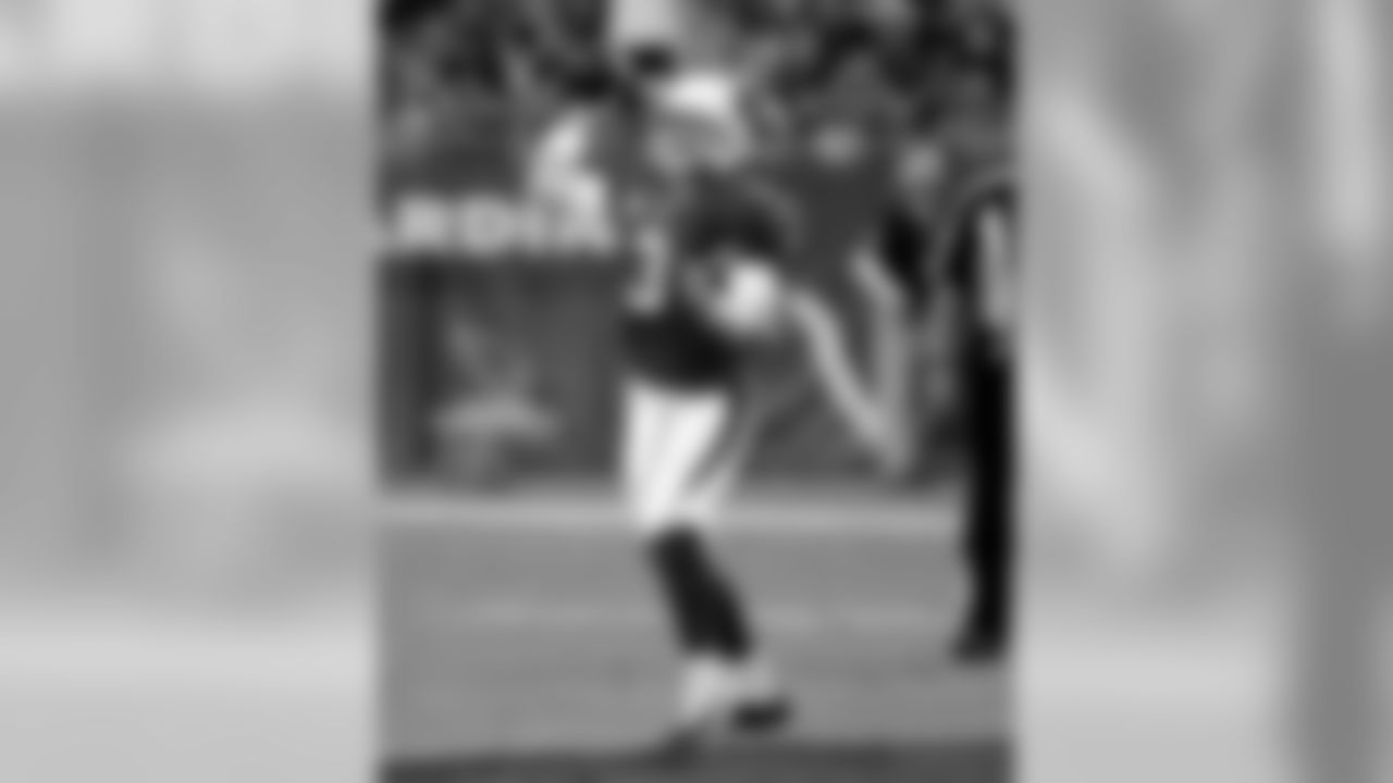 QB Carson Palmer