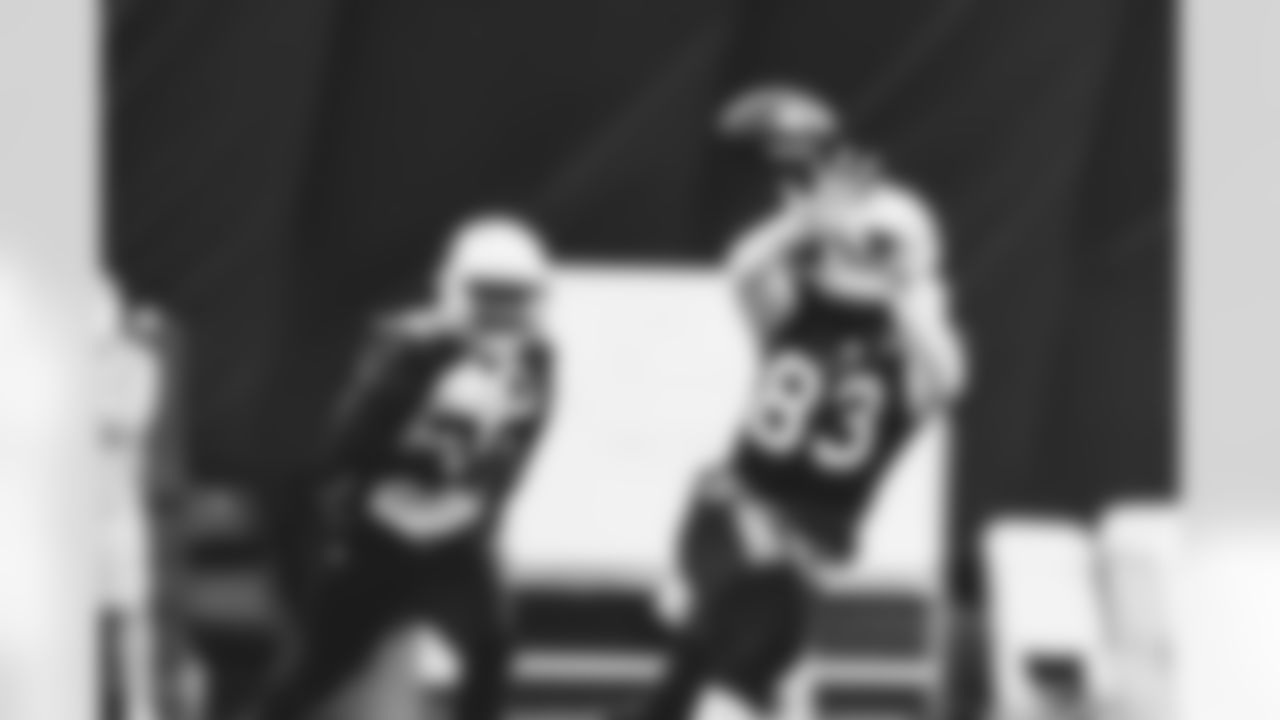 WR A.J. Richardson