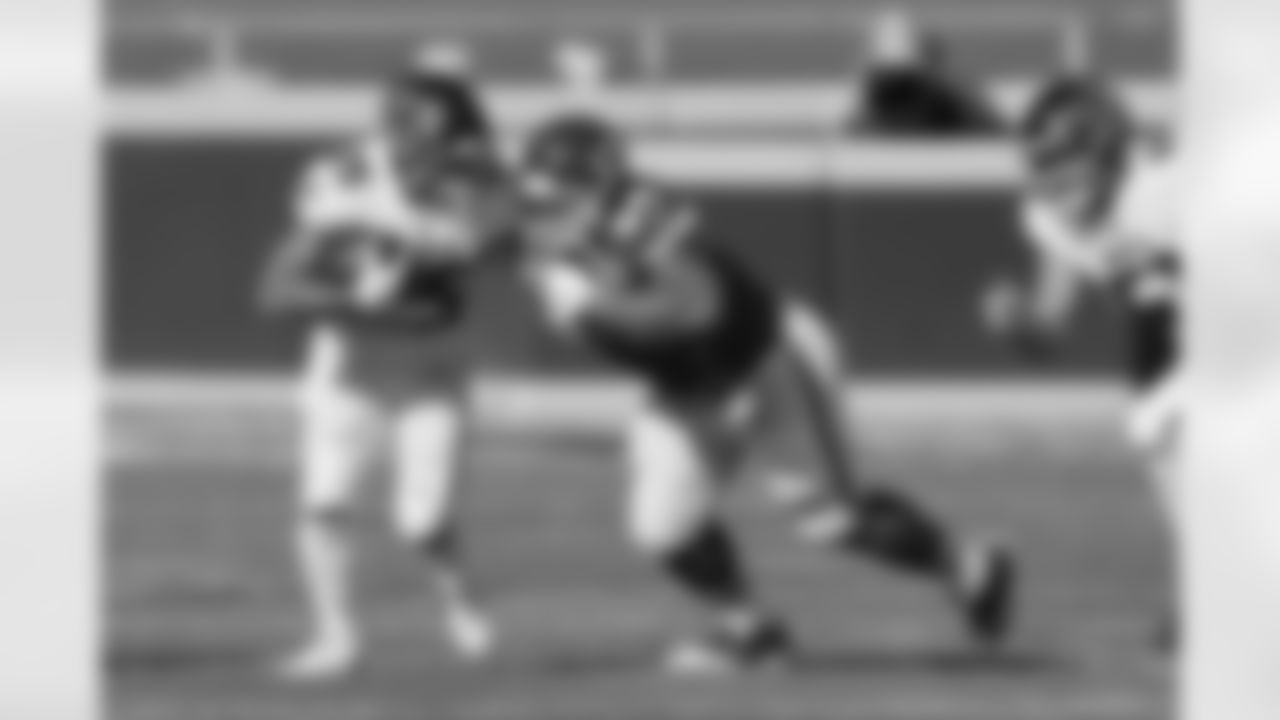 DL Mike Pennel