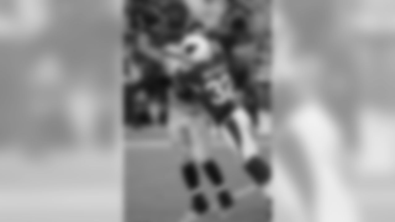 Mathieu pressures Seahawks QB Russell Wilson