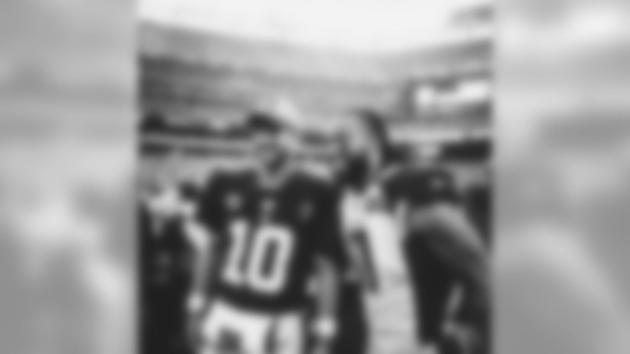 WR Larry Fitzgerald (right) with Giants QB Eli Manning