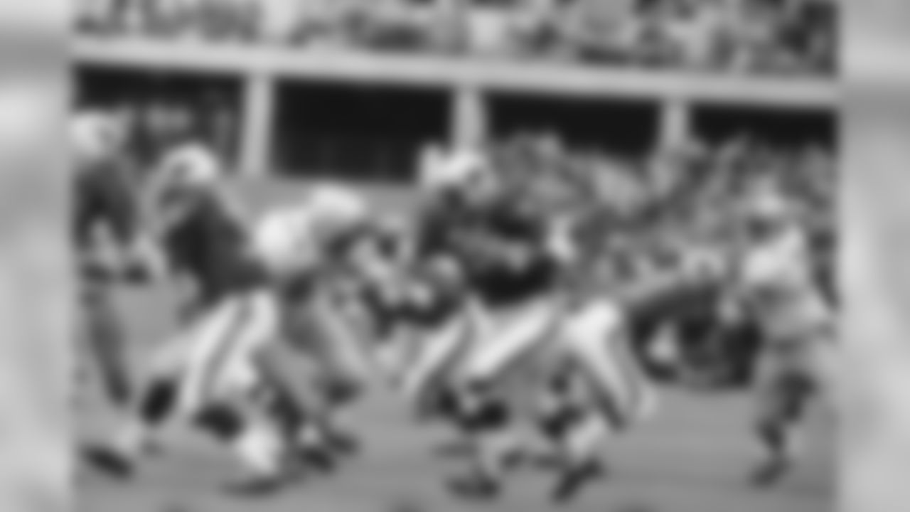 1970: Cardinals RB Cid Edwards carries the ball against the Oilers