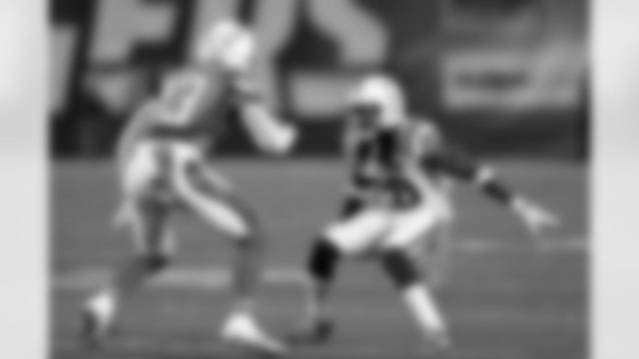 CB Greg Toler