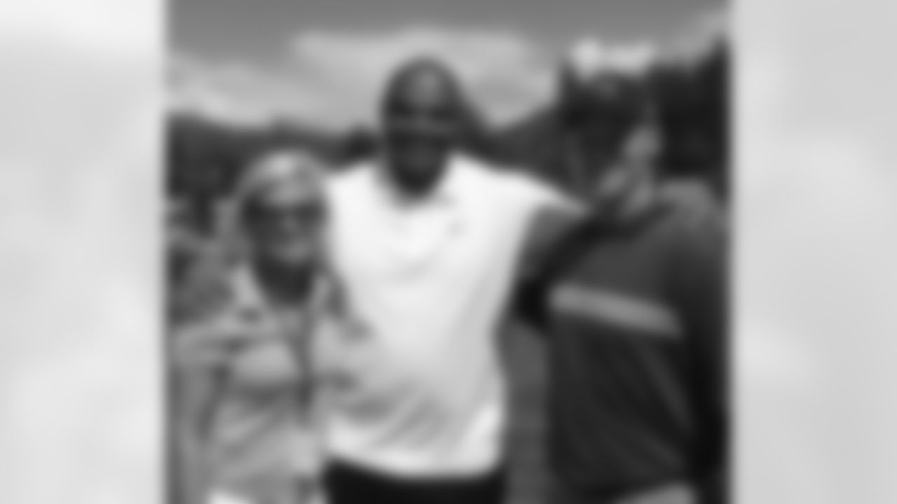 Alice Whisenhunt, Charles Barkley and Ken Whisenhunt