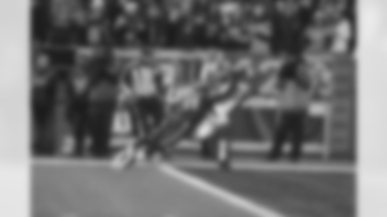 2013: WR Michael Floyd catches the game-winning touchdown pass